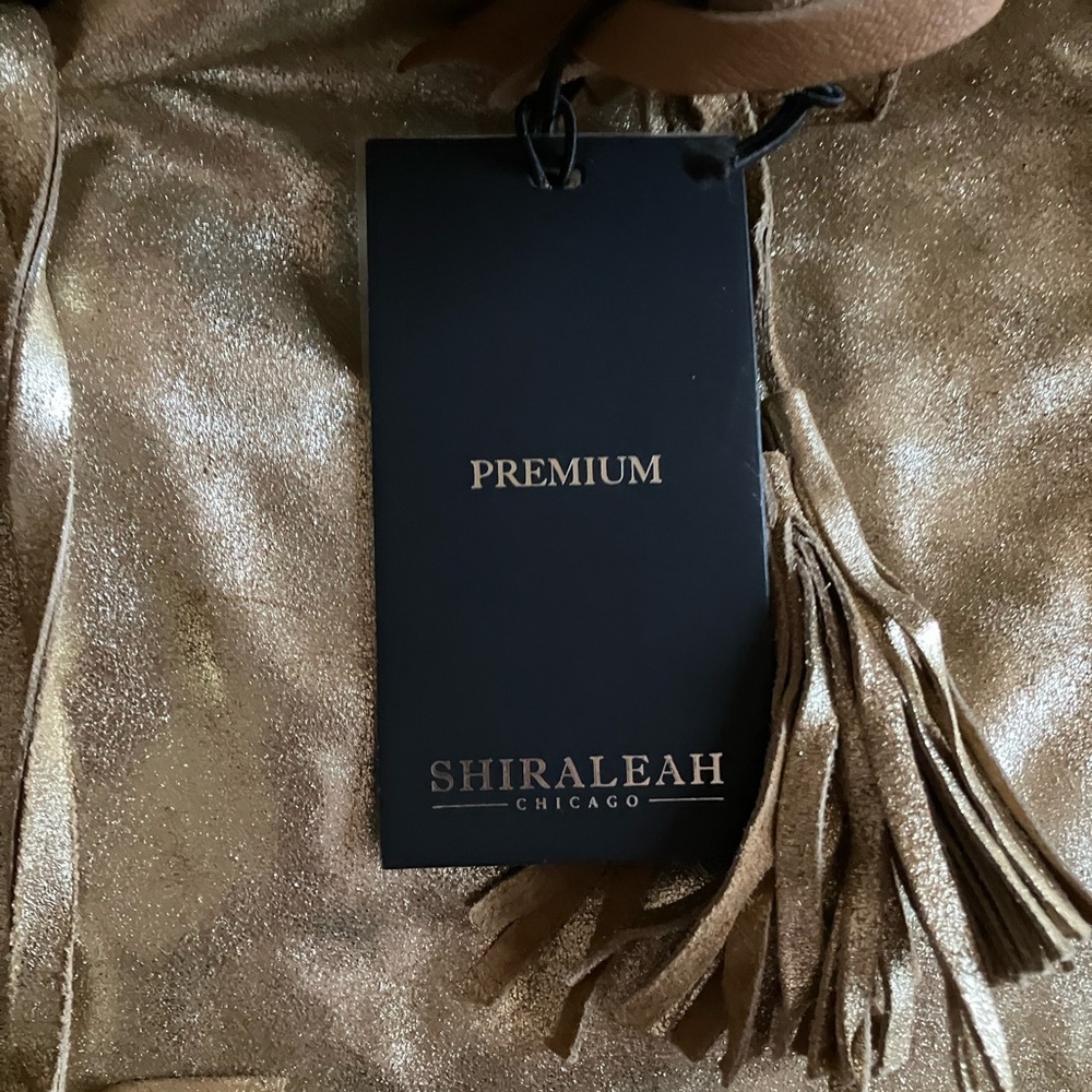 Shiraleah Gold Tote Bag Luxurious Design - Picture 2 of 4